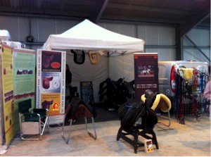 saddle exchange show stand